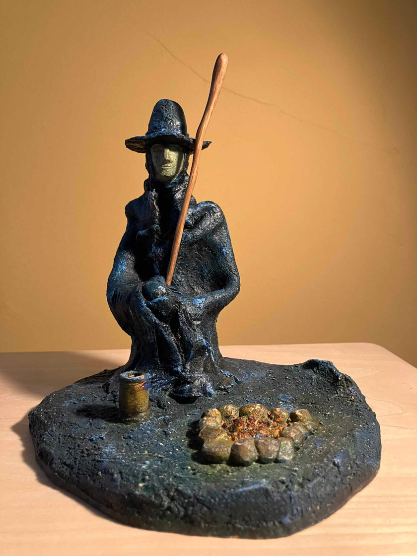 Ceramic sculpture of a Pilgrim Father preacher